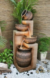 Garden-Stone-Decoration-Ideas-That-Will-Grab-Your-Attention-1-6
